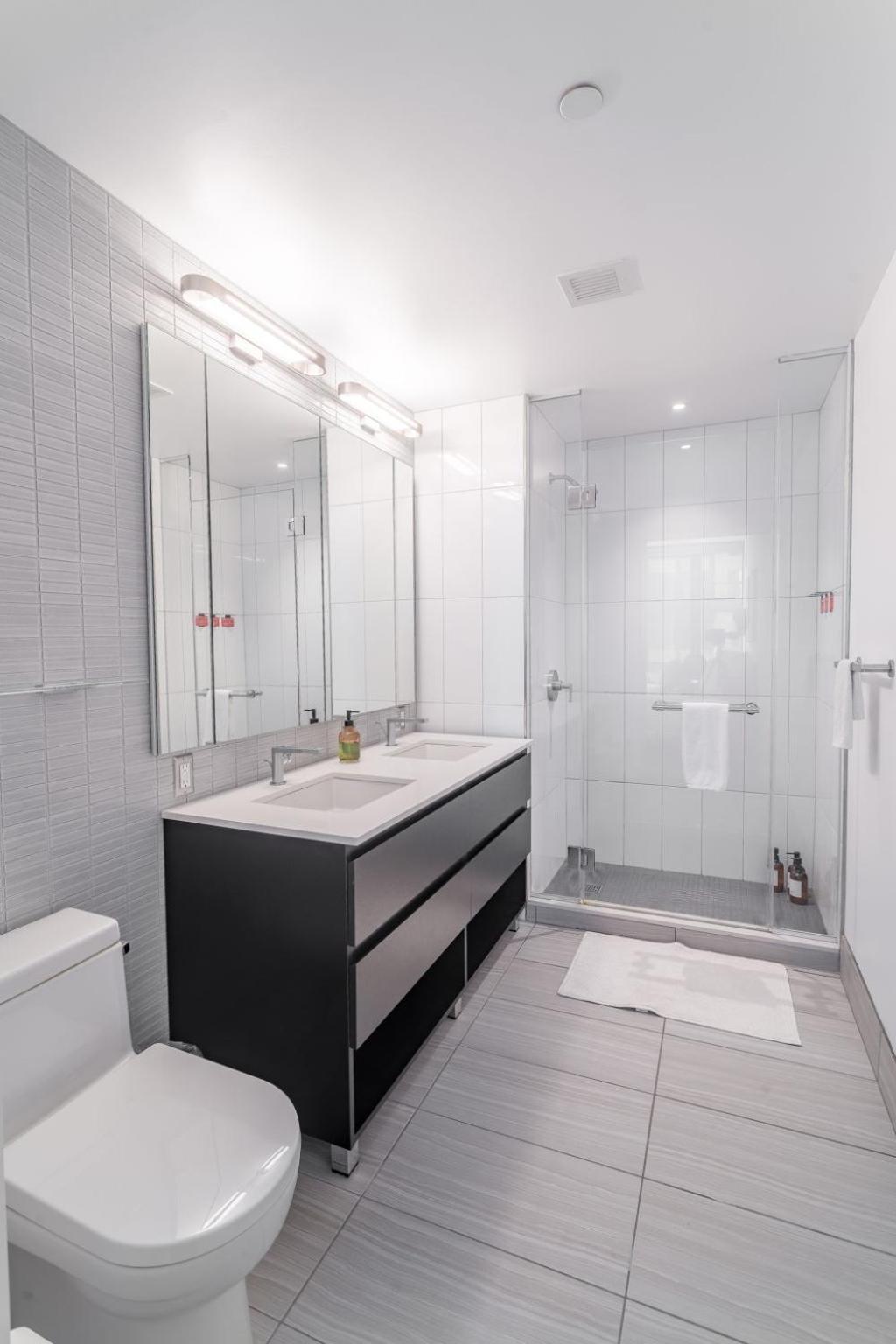 Modern Stylish 2Br 2Ba Apartment In Hudson Yard New York Buitenkant foto